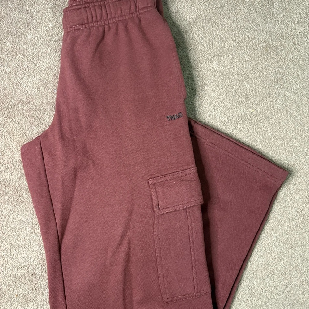 TNA Aritzia Maroon Burgundy Cozy Sweatfleece Mega Cargo Pants